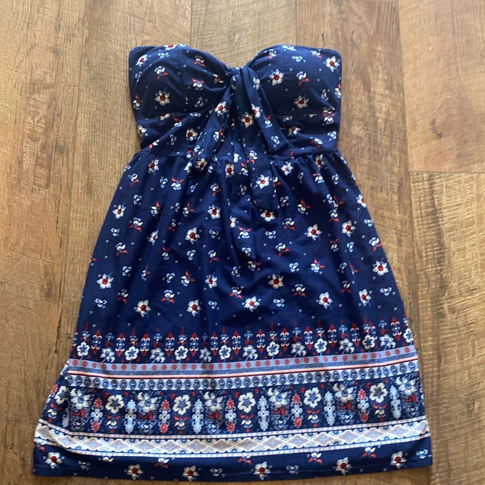 No boundaries strapless dress